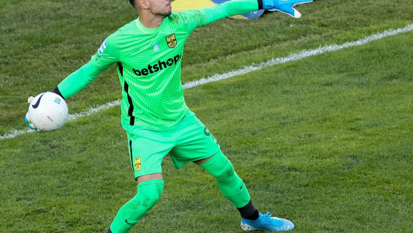 Στήριξη Super-3 σε Σιαμπάνη: «Μια γροθιά δίπλα του!»