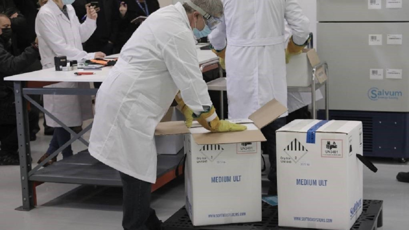 Κορωνοϊός: Στο Κρυονέρι αποθηκεύονται τα πρώτα εμβόλια