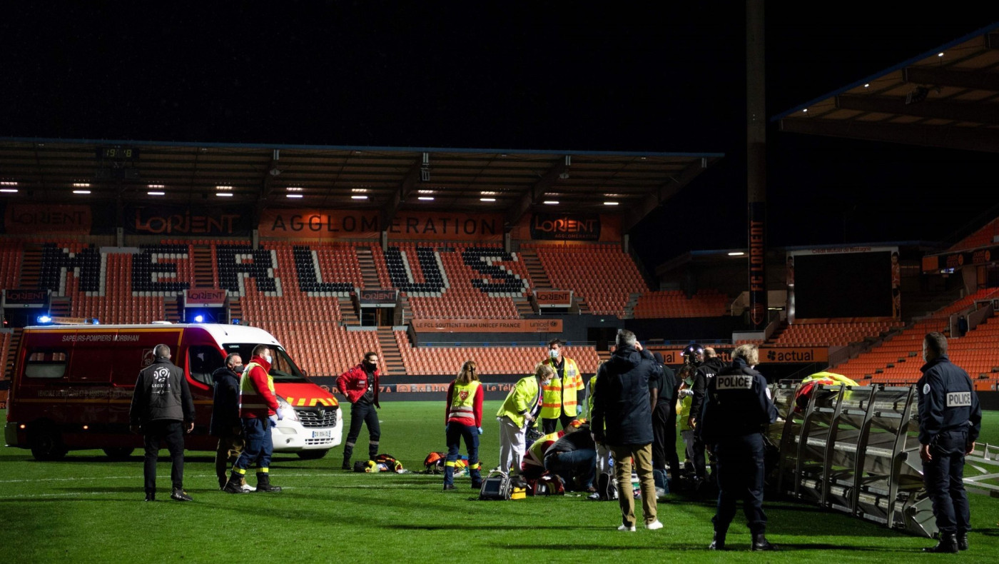 Απίστευτο: Νεκρός από πτώση προβολέα, 38χρονος επιστάτης της Λοριάν