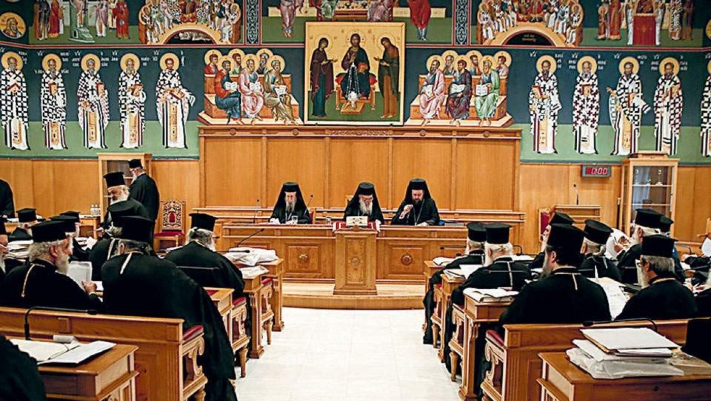 Συνέρχεται η Ιερά Σύνοδος, αντιδράσεις για το νέο κλείσιμο των εκκλησιών
