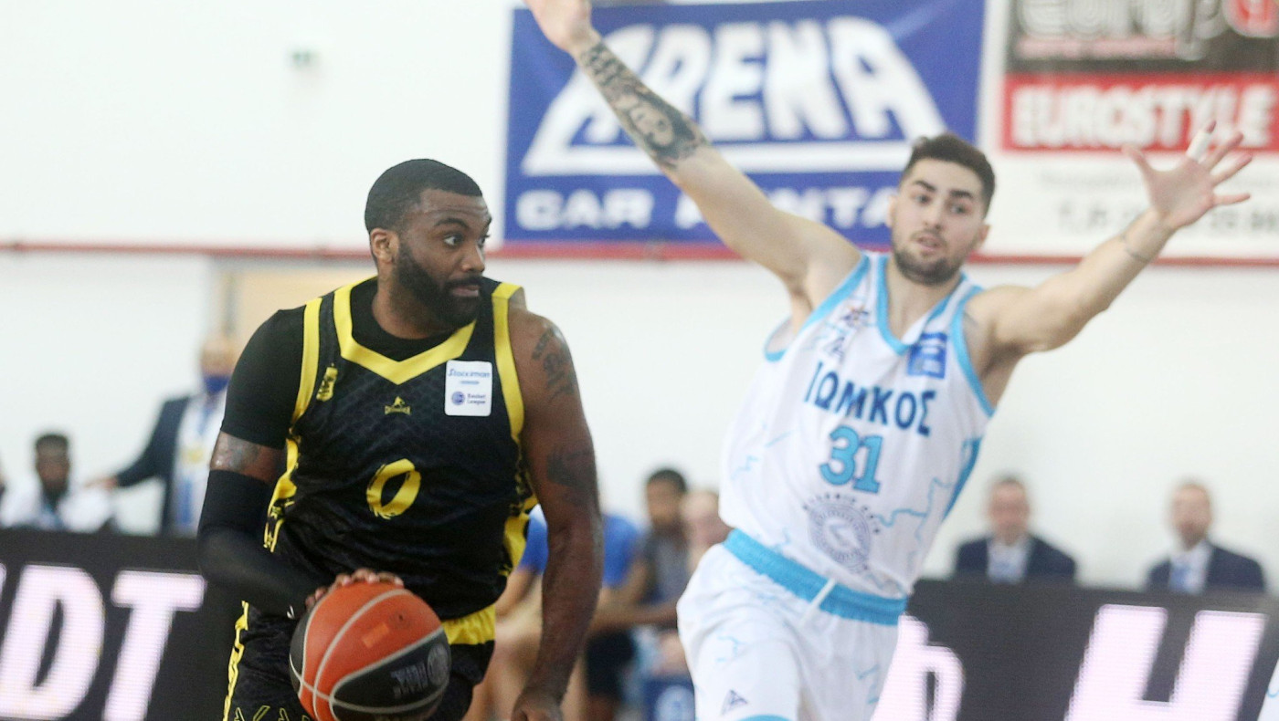 Δεν τα κατάφερε στη Νίκαια ο λαβωμένος Αρης