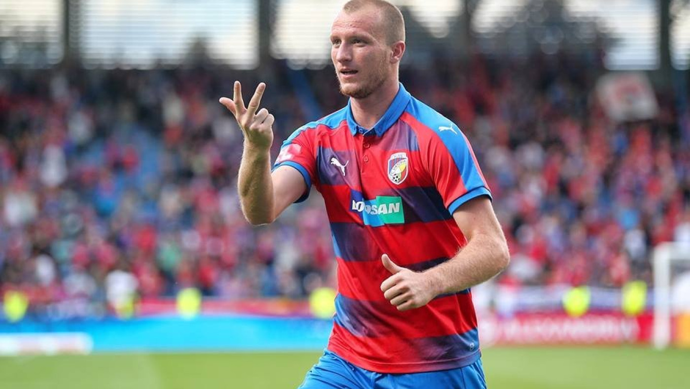 Έρχεται τη Δευτέρα ο Κρμέντσικ για τον ΠΑΟΚ