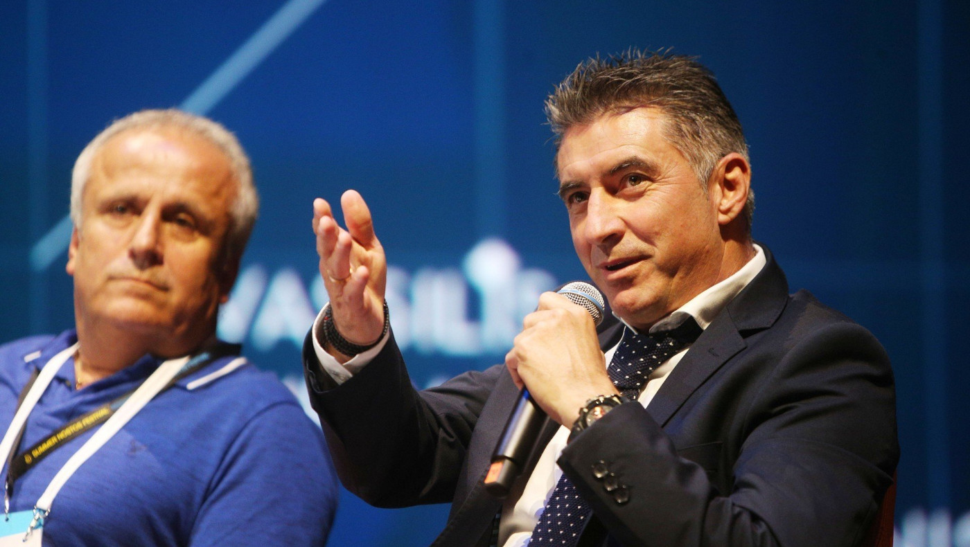 Θέλουν τον Ζαγοράκη για… φίμωτρο!