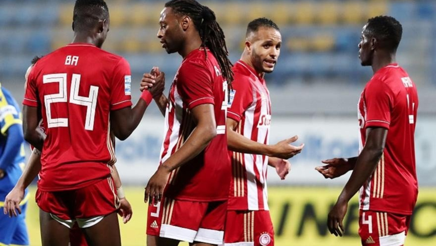 Νίκη με το... παραδοσιακό σπρώξιμο για τον Ολυμπιακό