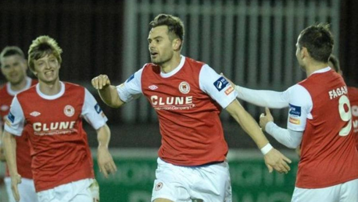 Το έβαλε από το σπίτι του... (video)