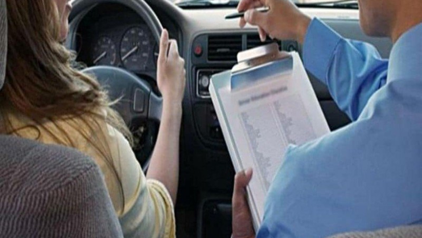 Καραμανλής: Δίπλωμα οδήγησης από τα 17 με κάμερες στην εξέταση!
