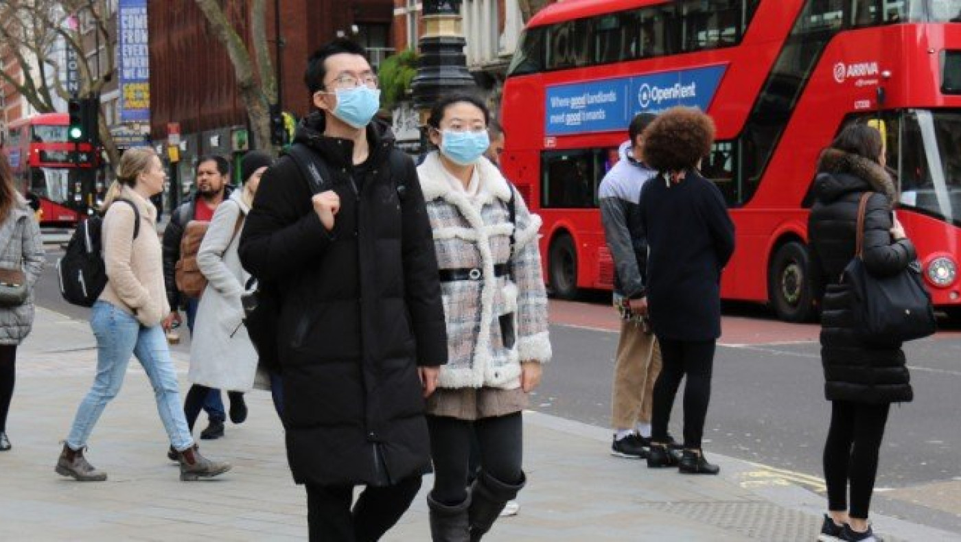 Χαμός στη Βρετανία για τον μεταλλαγμένο ιό και τα εμβόλια, το βίντεο της Daily Mail που έβαλε φωτιά