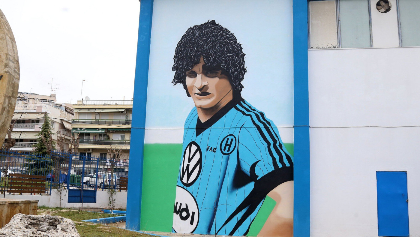 Το ευχαριστώ του Βασίλη Χατζηπαναγή για το γκράφιτι