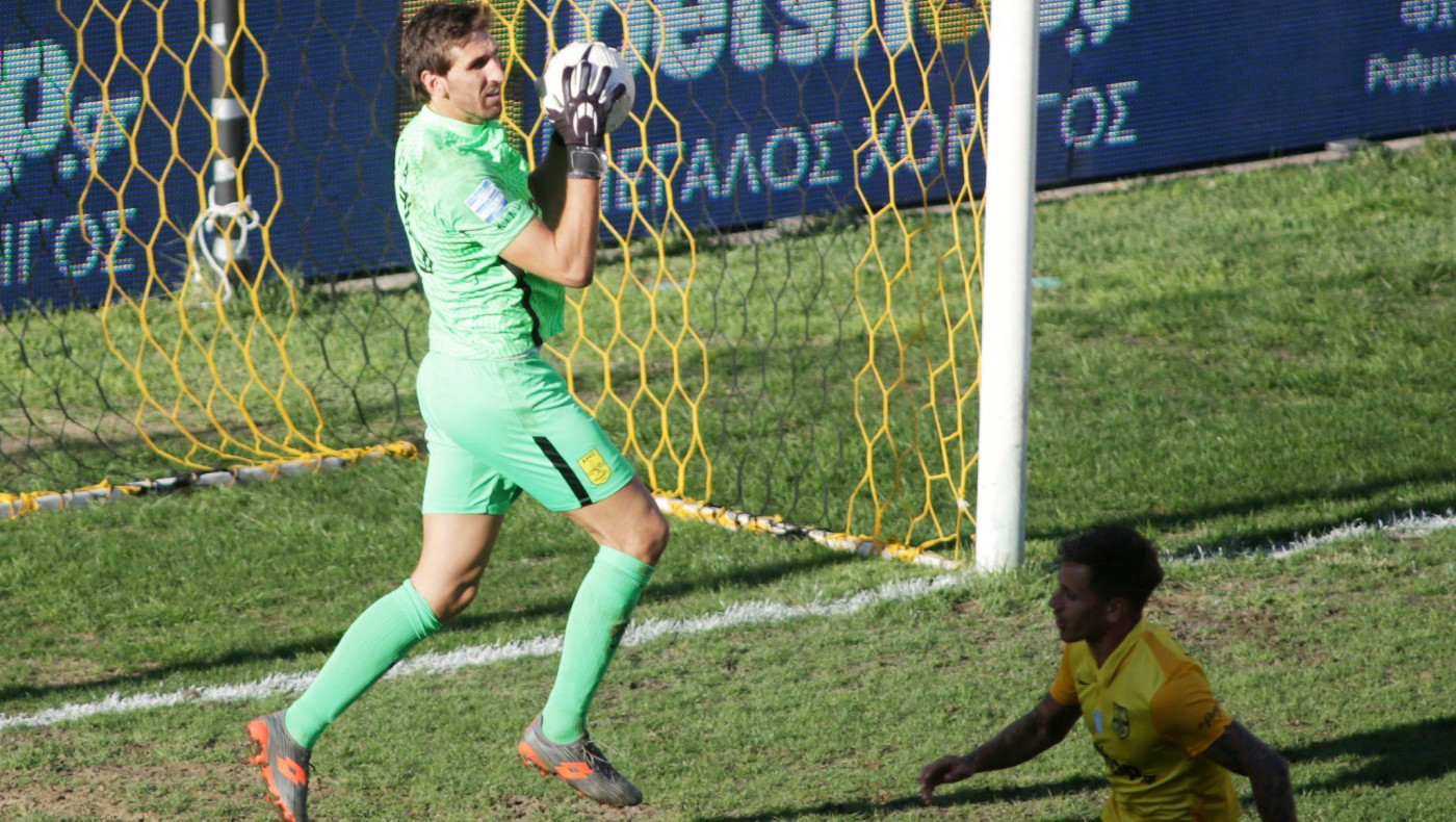 Με πέντε αλλαγές και Κουέστα στην ενδεκάδα του ο Αρης