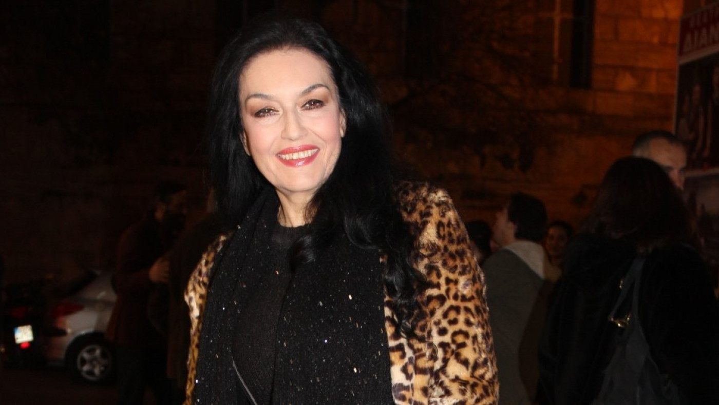 Ελένη Φιλίνη: «Εμφανίστηκε γυμνός και τον απείλησα με ένα μπουκάλι»