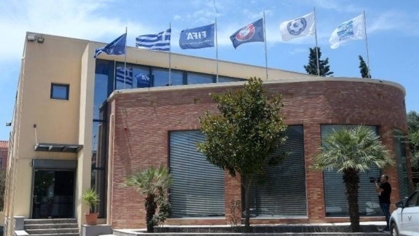 Απαγόρευση εισόδου στον Μπέο - Πρόστιμο και στον Ολυμπιακό