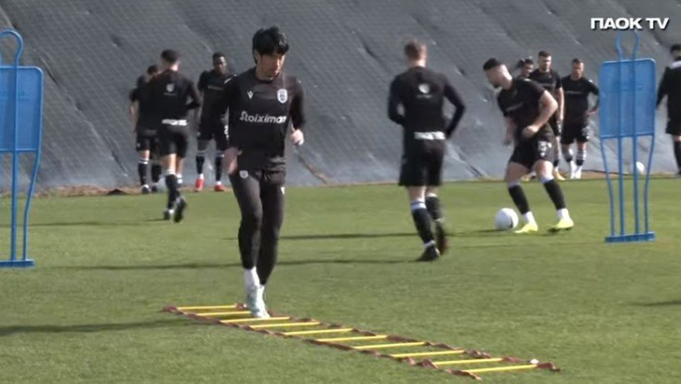 ΠΑΟΚ: Βγήκαν στο γήπεδο Βιεϊρίνια και Καγκάβα