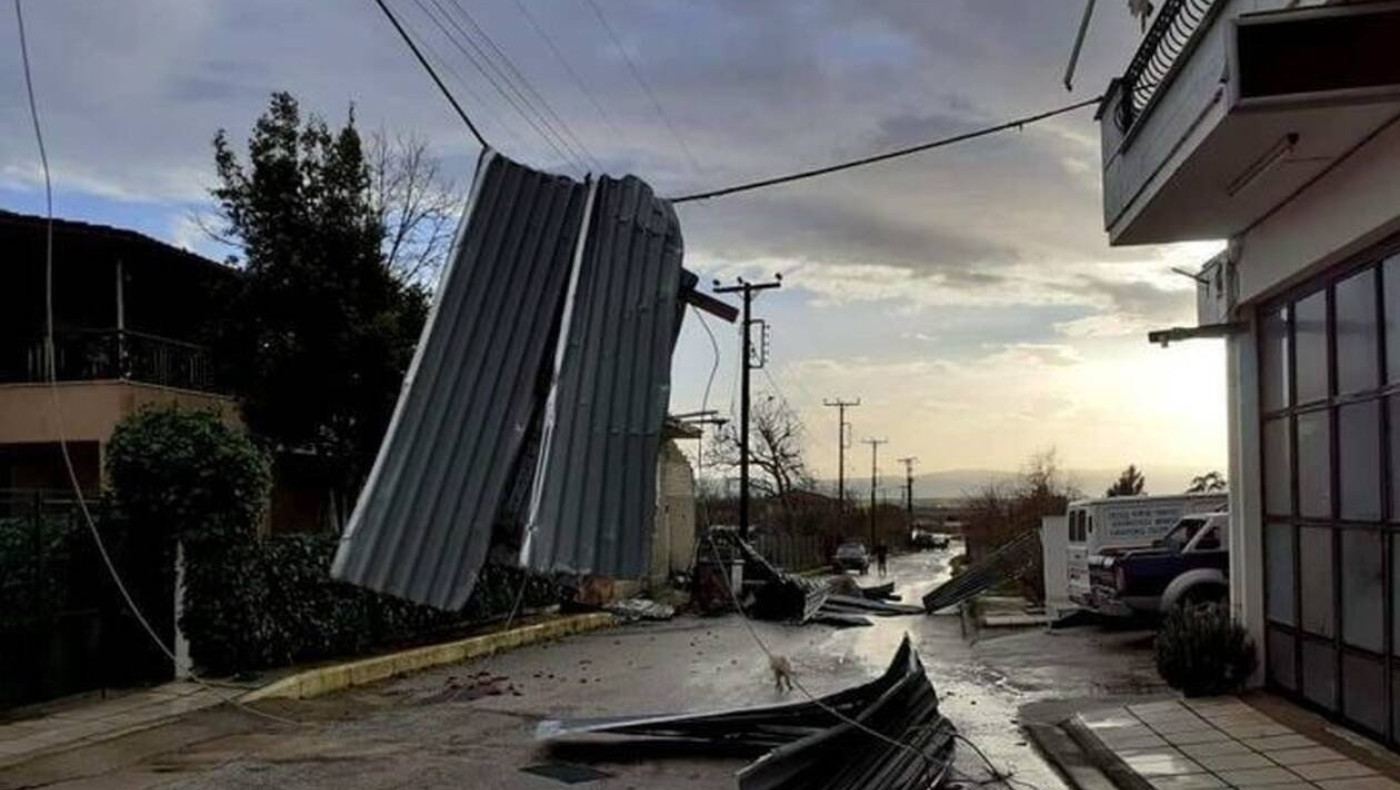 Ανεμοστρόβιλος «σάρωσε» χωριά στις Σέρρες