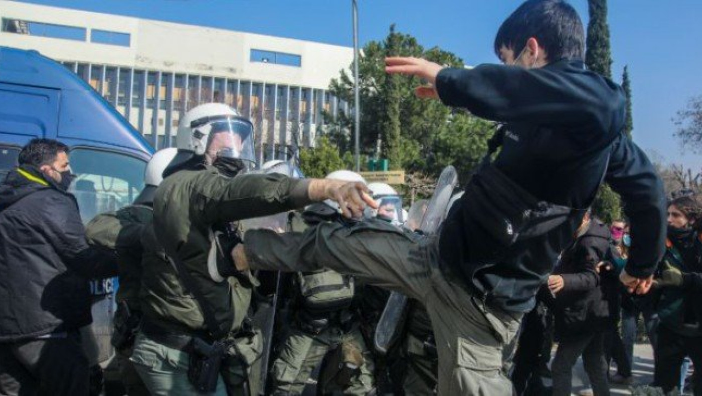 Επεισόδια στο ΑΠΘ: Στον εισαγγελέα οδηγούνται σήμερα οι 31 συλληφθέντες