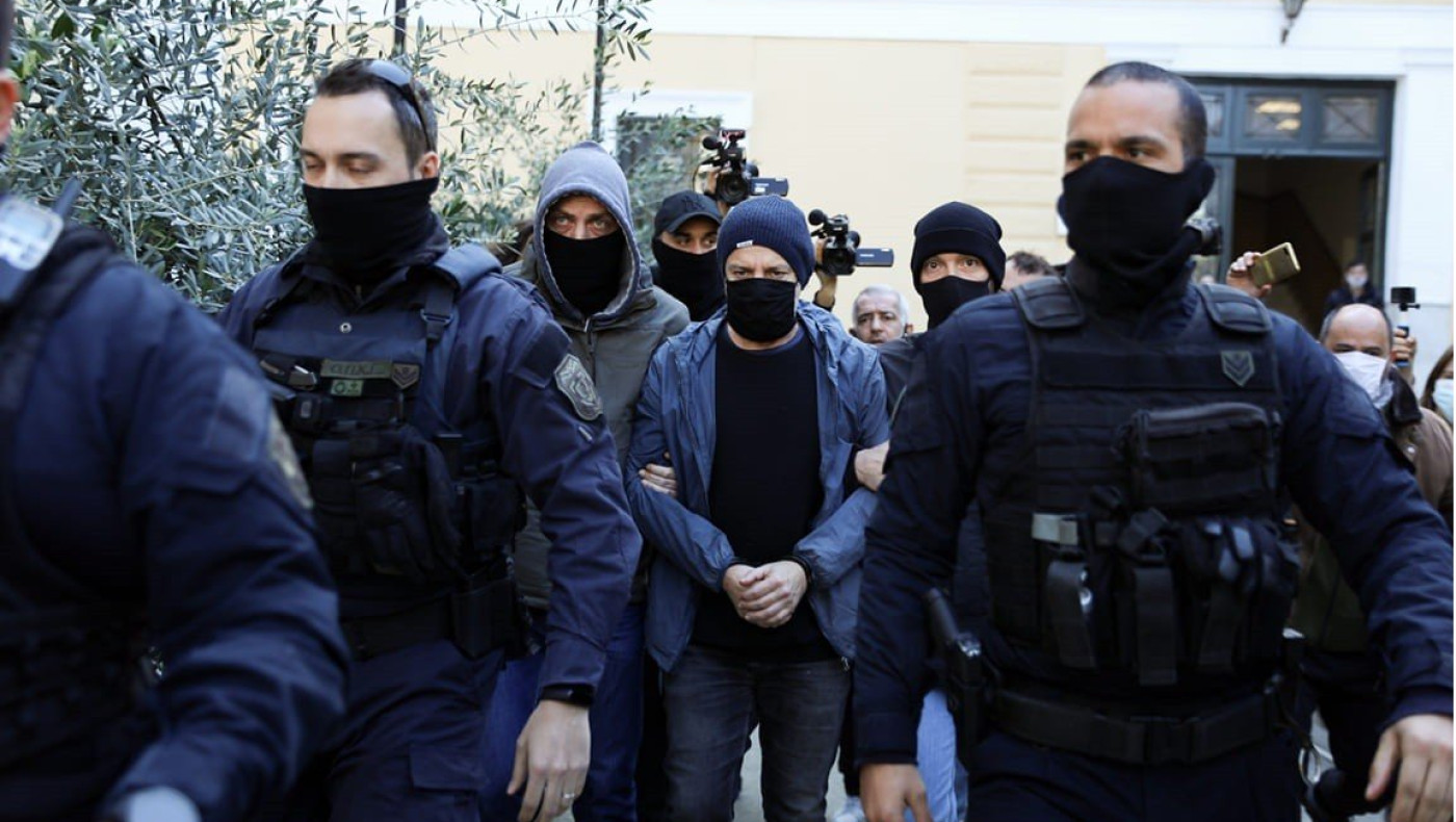 Η απολογία του Λιγνάδη: «Είμαι ένας αμφιφυλόφιλος, ποτέ δεν είχα συνευρεθεί με ανήλικα άτομα»