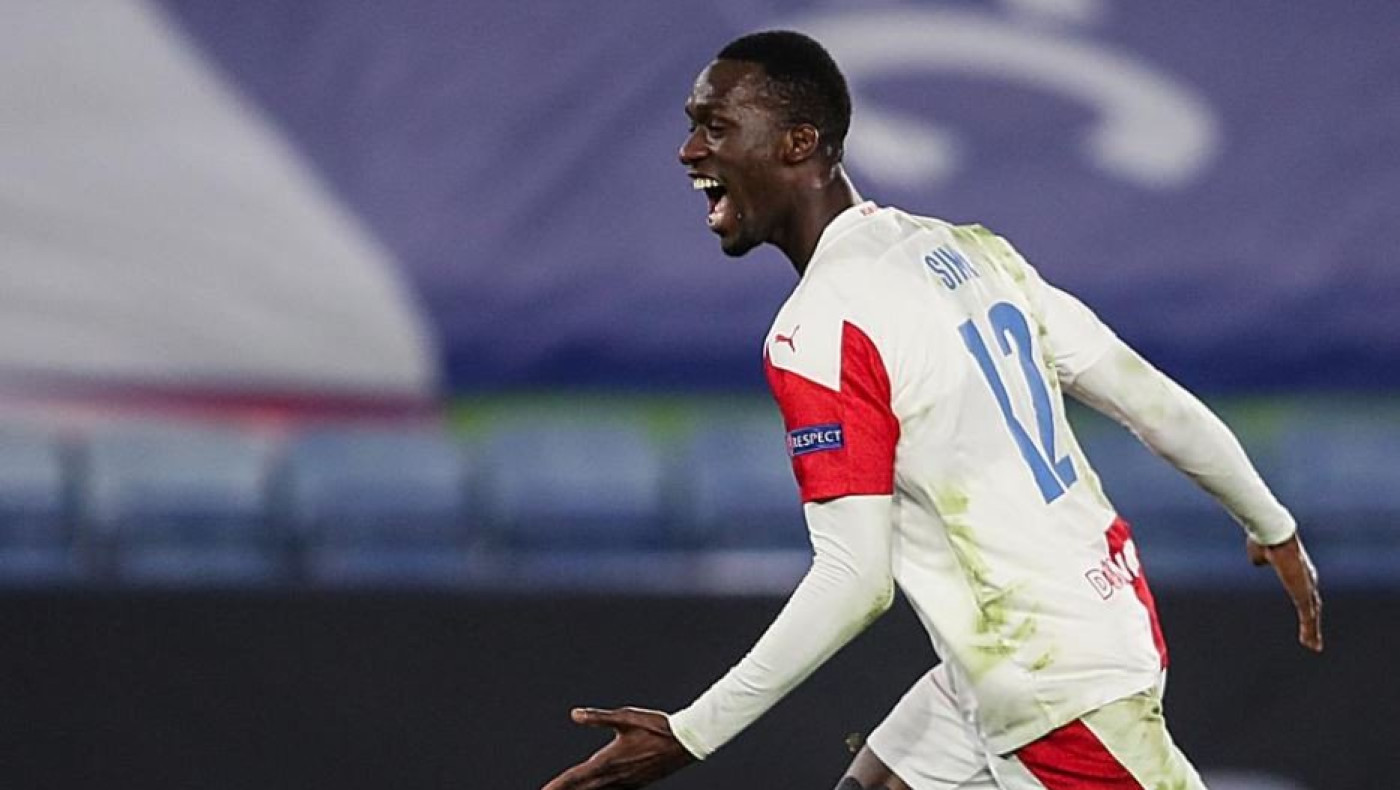 «Κηδεία» της Σλάβια στη Λέστερ, ασπιρίνες κέρασε η Γ.Μπόις στη Λεβερκούζεν