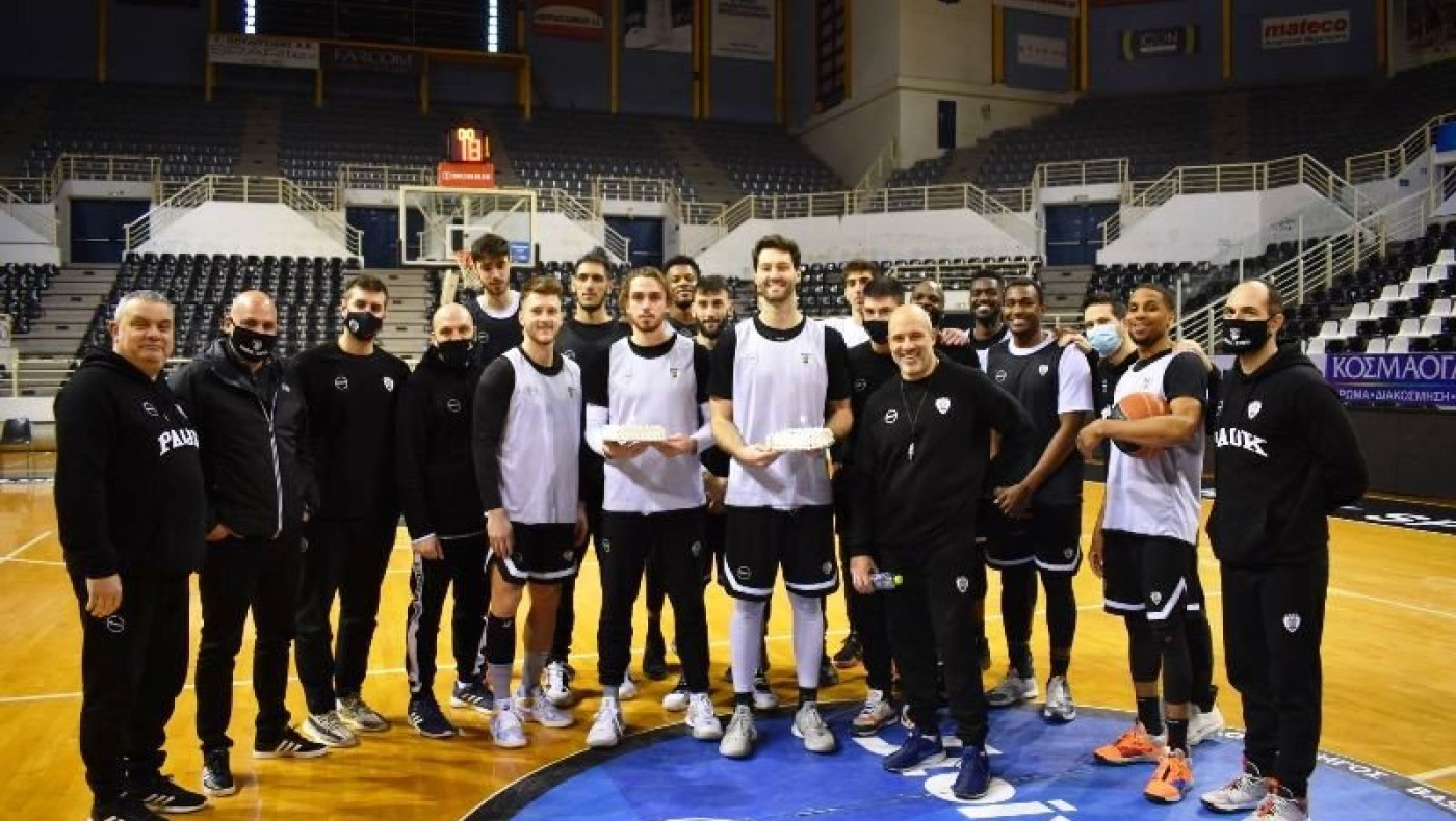 Επιστροφή με προπόνηση, ευχές και τούρτες!