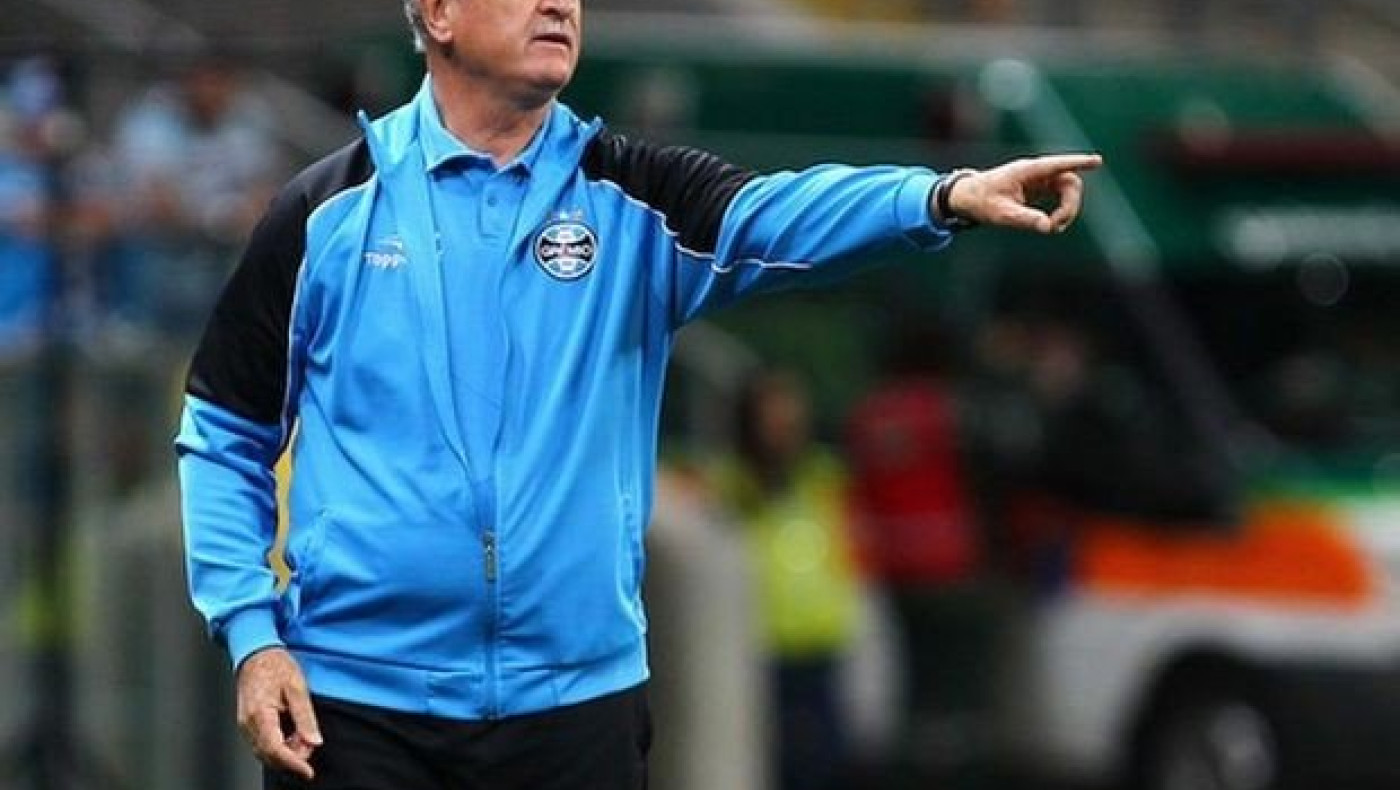 Σκολάρι: "Δέχομαι μία πρόταση κάθε μήνα"