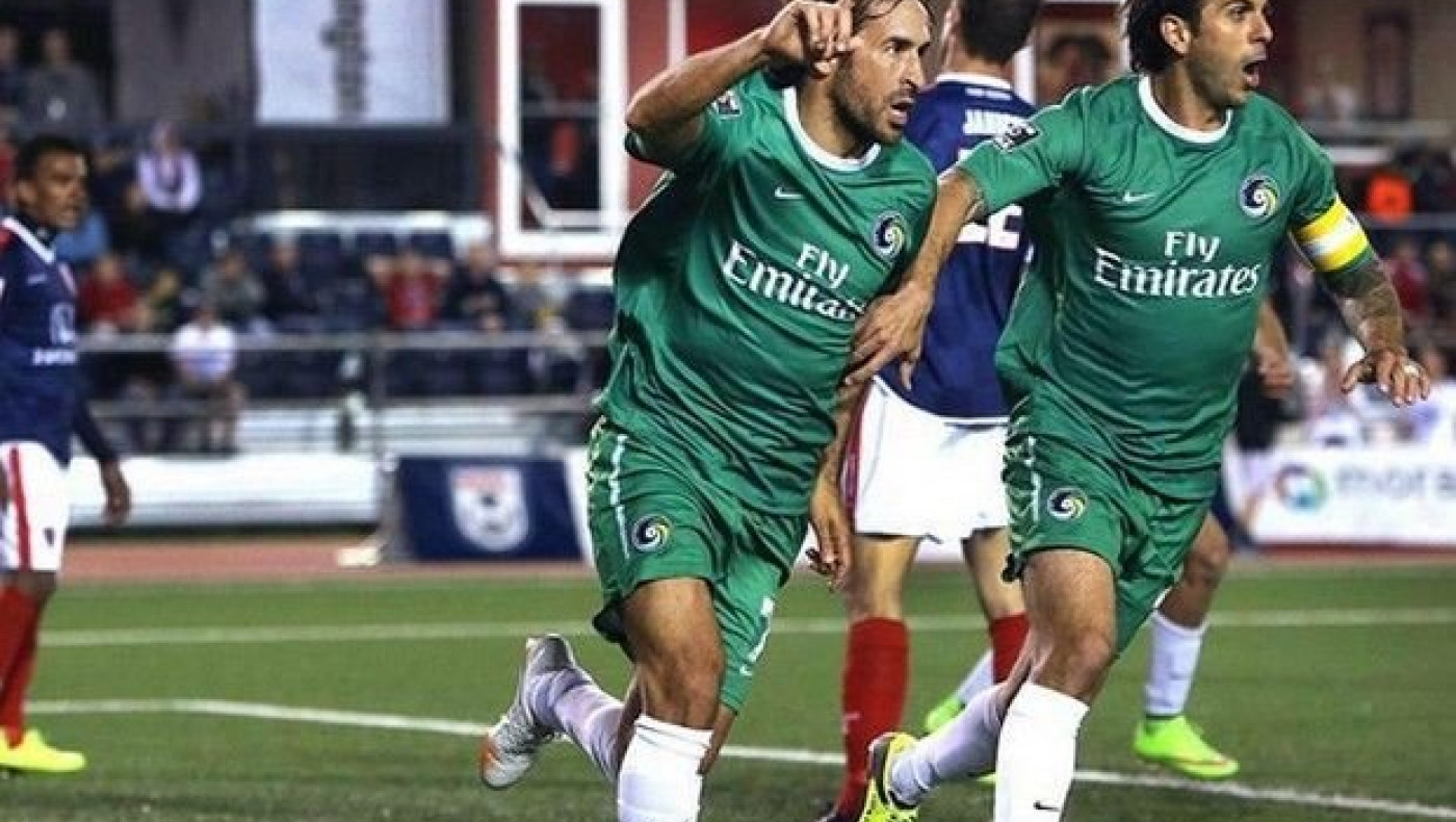 Ο Ραούλ σκοράρει ακόμη...! (video)