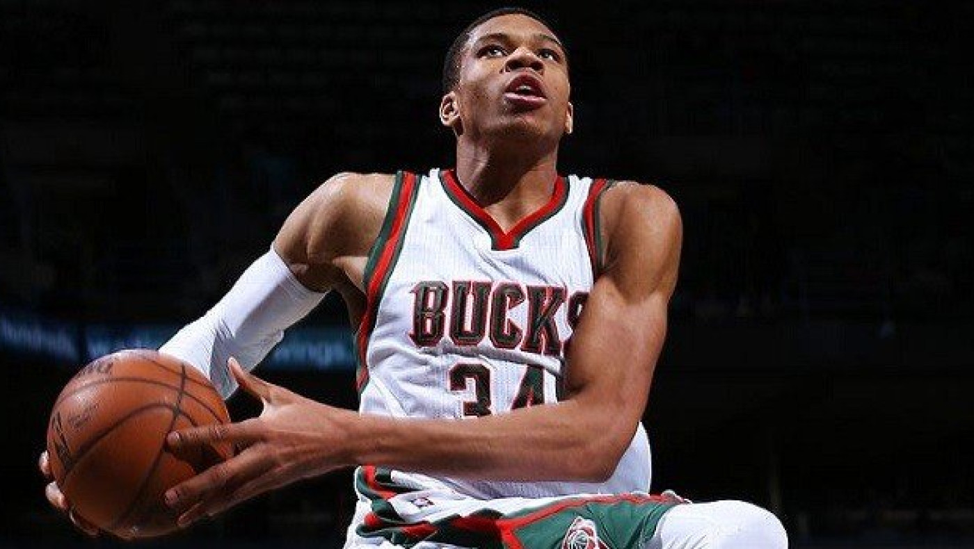 Τσέκαραν το «εισιτήριο» για τα πλέι οφ οι Μπακς (video)