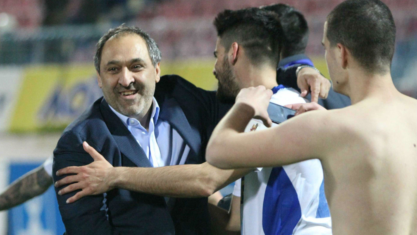 Δυσφορία Παπαθανασάκη για την καθυστέρηση