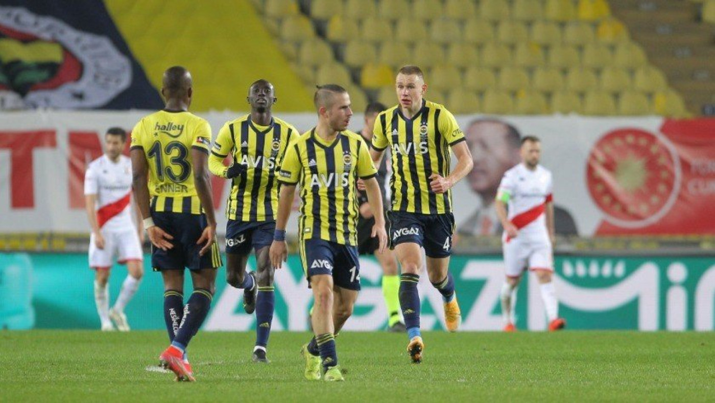 Απώλεια εντός έδρας για Φενέρμπαχτσε, φωνές για πέναλτι στον Πέλκα στο φινάλε