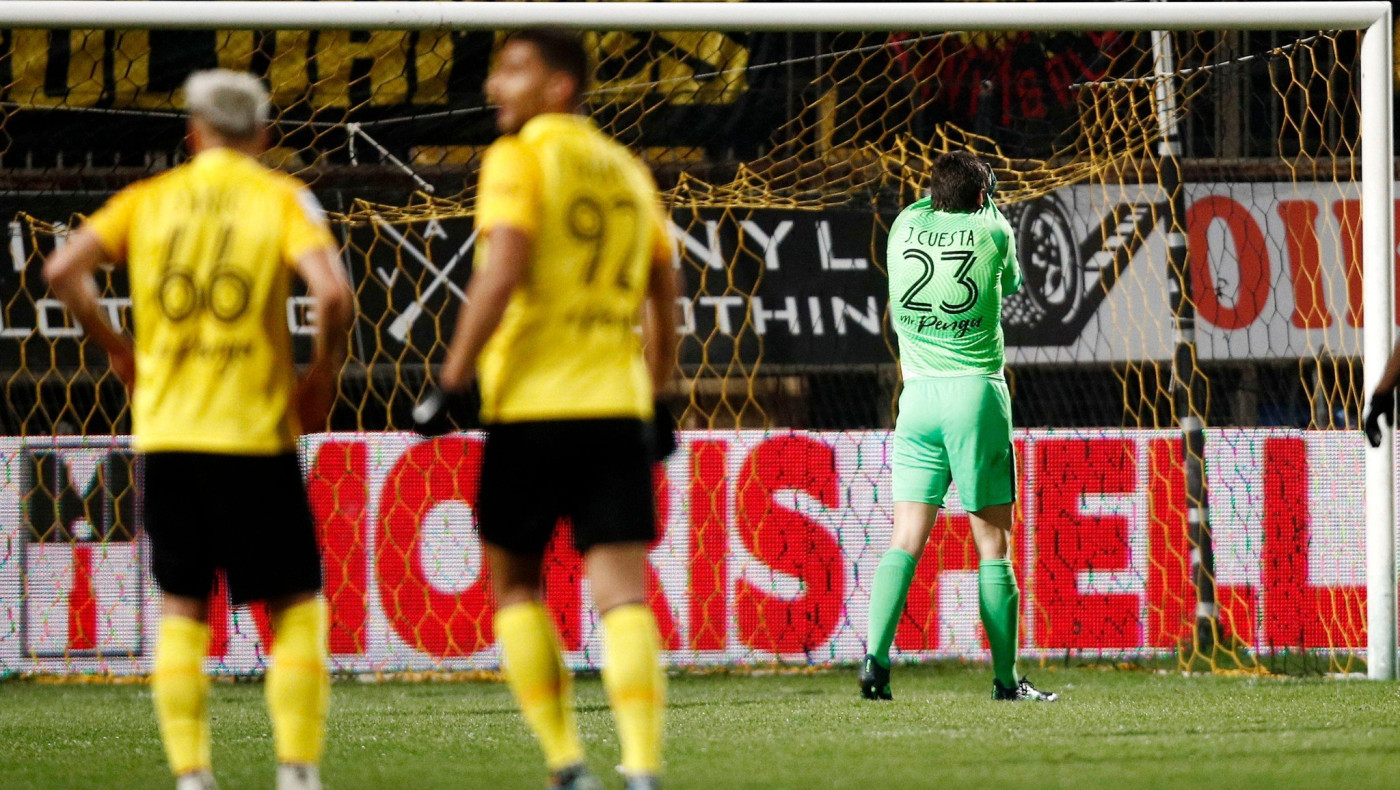 Η οργή κατά του Κουέστα και η δυστυχία του κίπερ