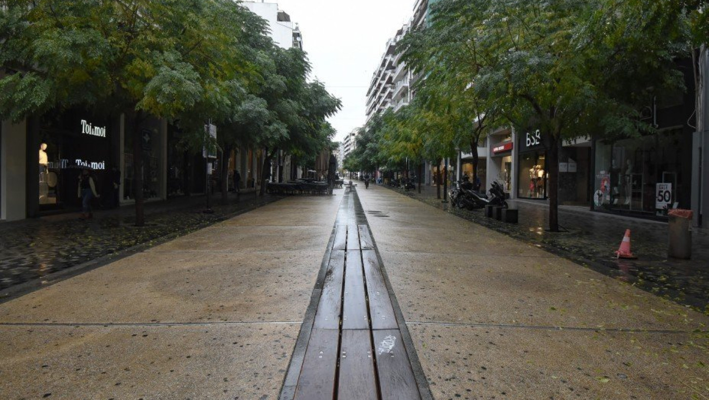 Κορωνοϊός: Στα ύψη και πάλι τα κρούσματα