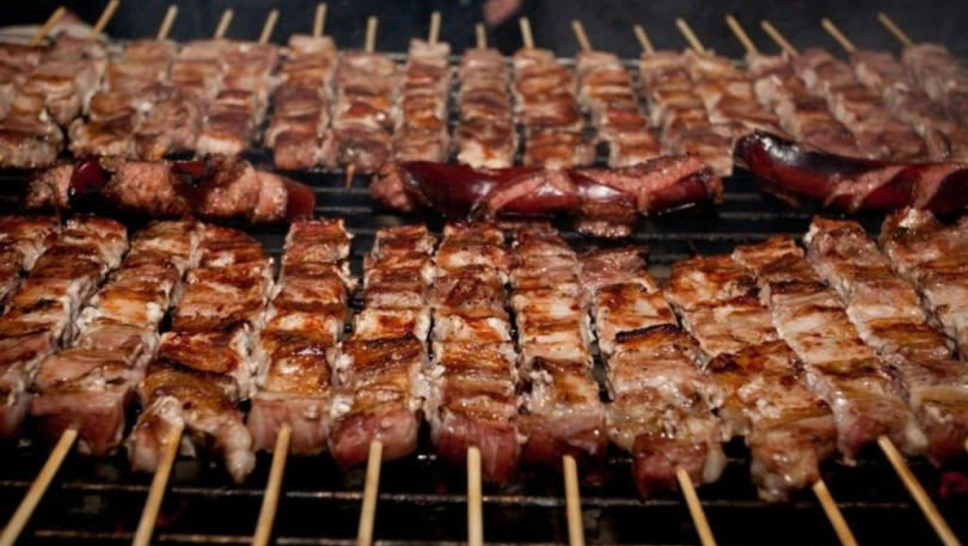 Θεσσαλονίκη-Τσικνοπέμπτη: Την τιμητική τους έχουν οι ψησταριές