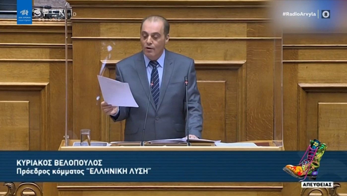 Ράδιο Αρβύλα: Ο Βελόπουλος αποκαλύπτει τι έχει μέσα το εμβόλιο!