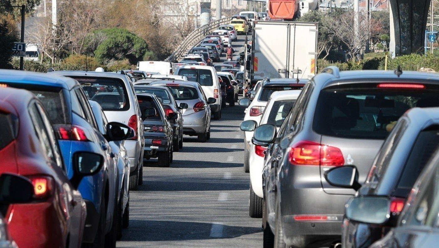 Κινητή «βόμβα» για τους συνεπείς τα 550.000 ανασφάλιστα οχήματα