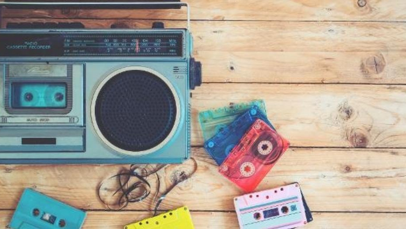 Γιατί δεν μπορεί να ξεκολλήσει αυτό το τραγούδι από το κεφάλι μου;