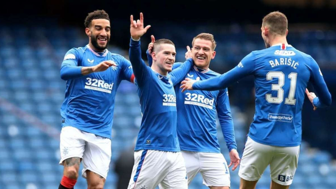 Ρέιντζερς και αουτσάιντερ δε γίνεται