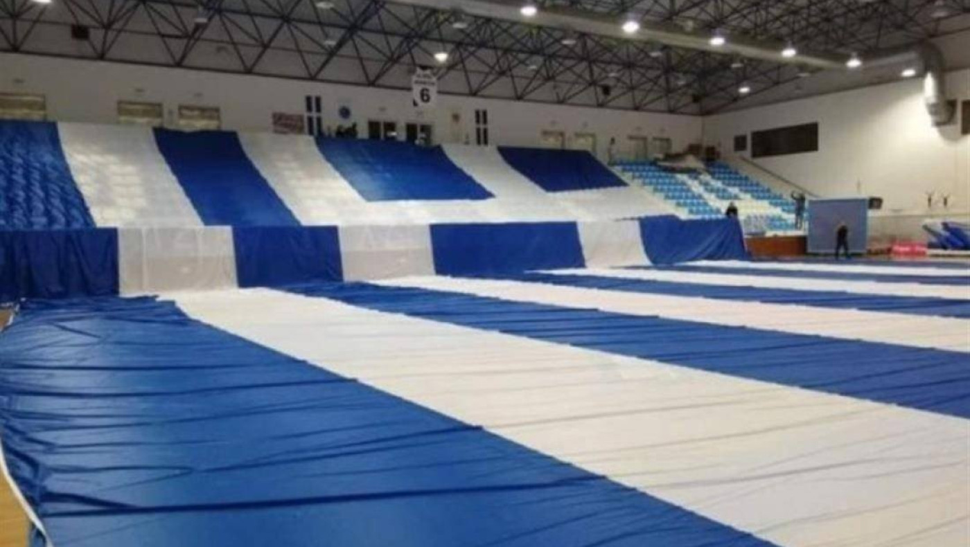 Στη Σαντορίνη η μεγαλύτερη ελληνική σημαία - Πάει για ρεκόρ Γκίνες