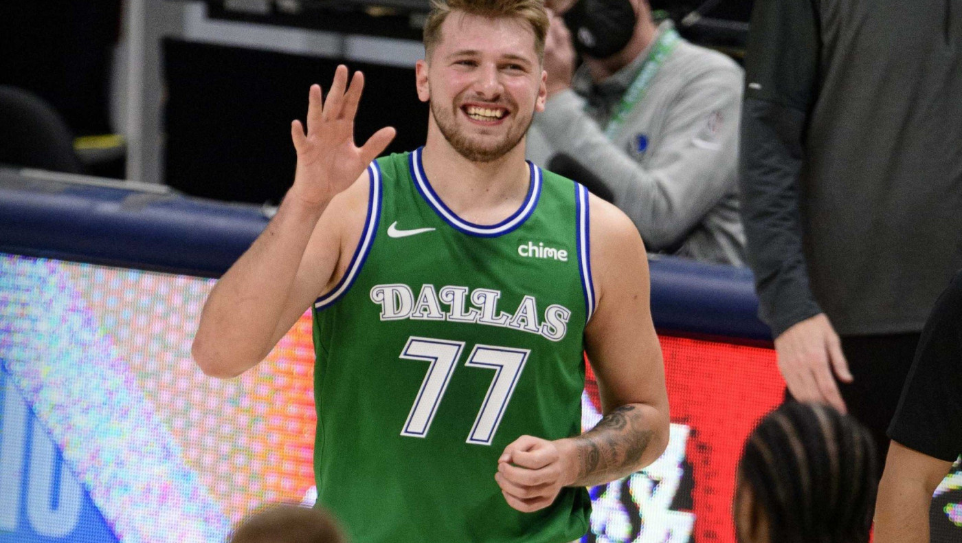 Ο «γυπαετός» Ντόντσιτς και το φλερτ στην διαιτητή!