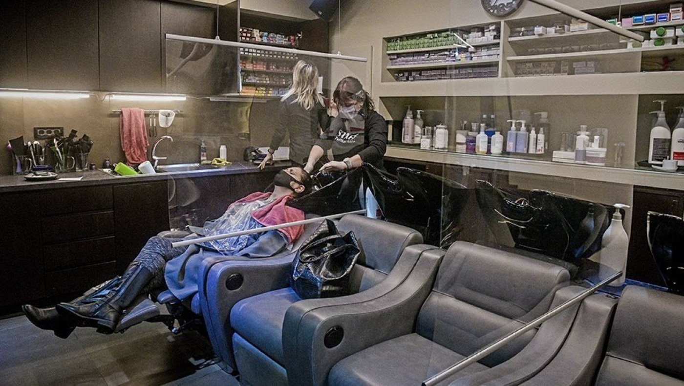 Διευκρινίσεις για τα κομμωτήρια: Επιτρέπεται η διαδημοτική μετακίνηση