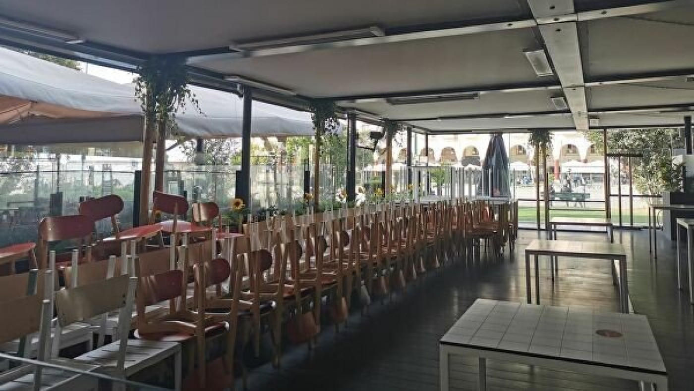 Εστίαση: Πληγώθηκε θανάσιμα, επιχορηγείται γενναιόδωρα