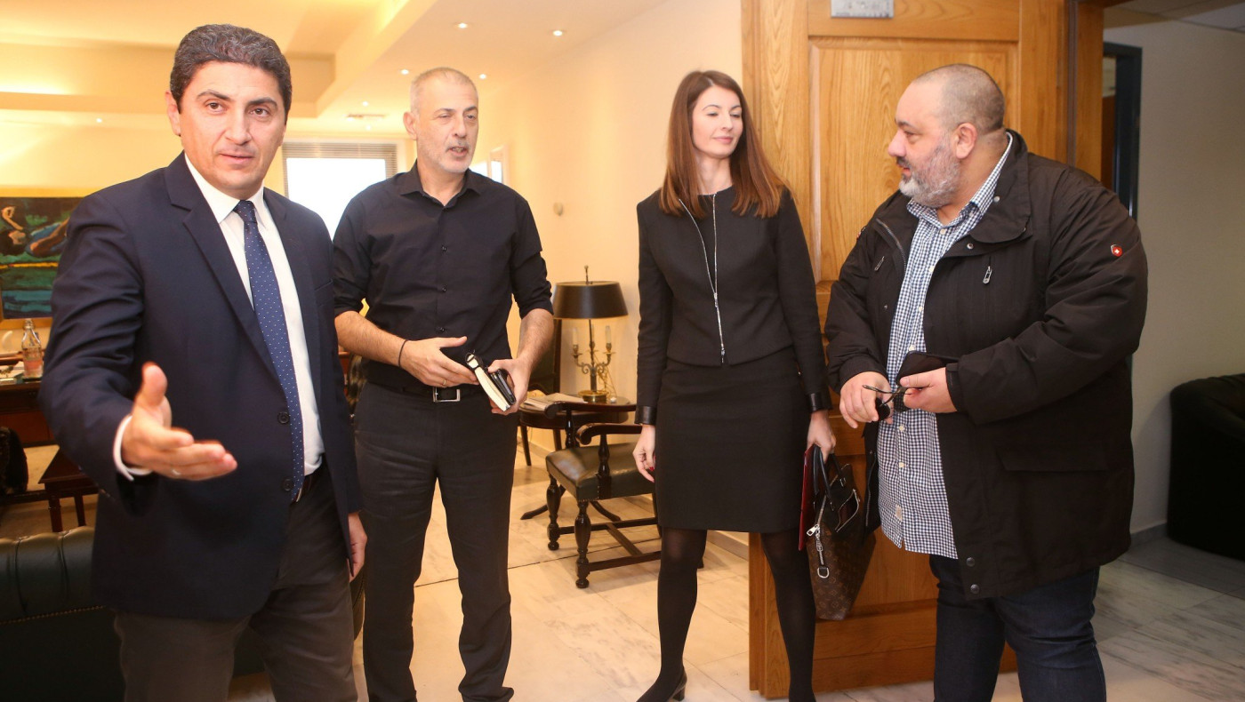 Πώς οι «βλαχοπρόεδροι» άδειασαν τον Υφυπουργό