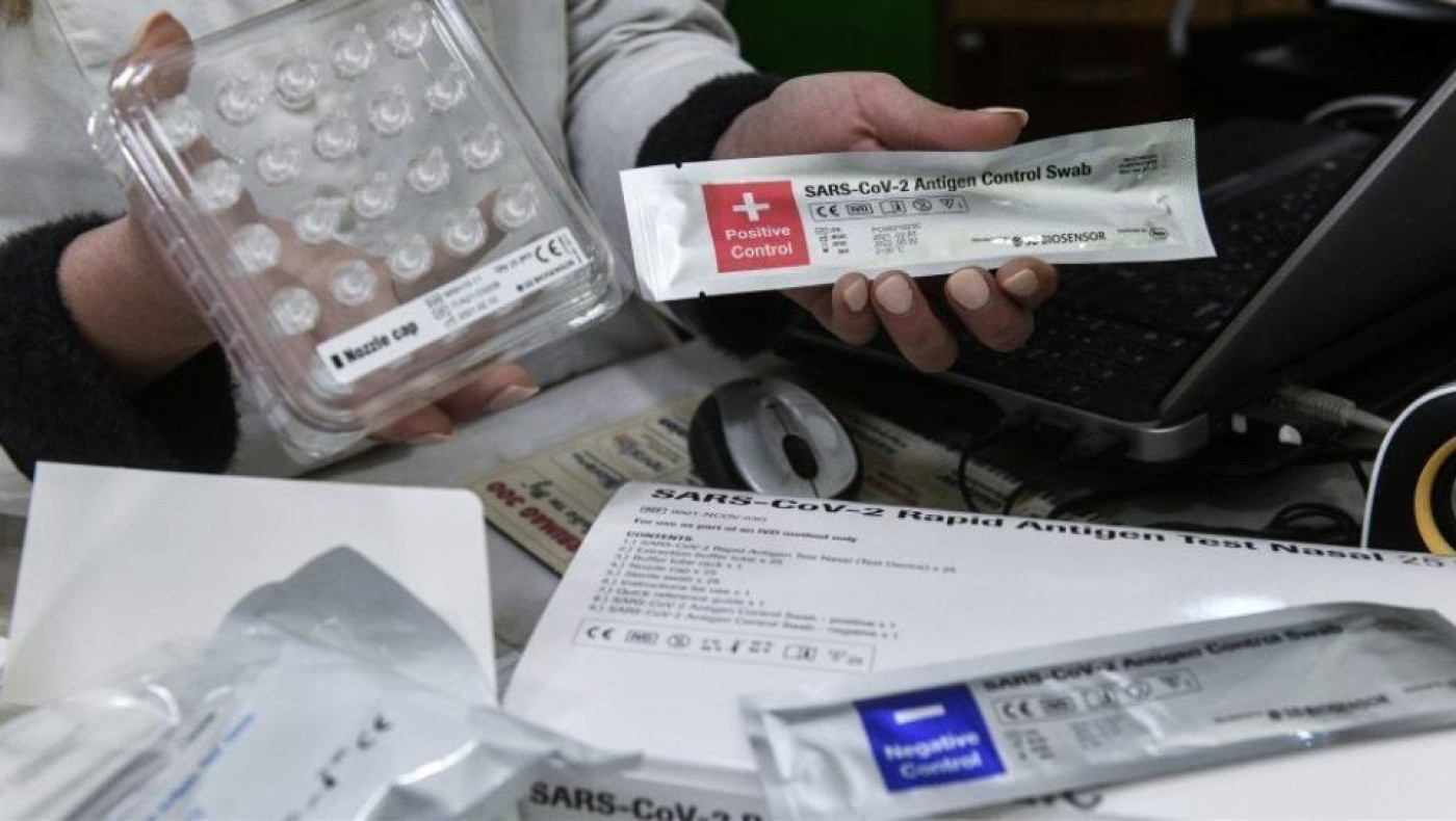 Διευθυντής Νοσοκομείου: Πείραμα τα self test, μπορεί να εξελιχθούν σε φιάσκο