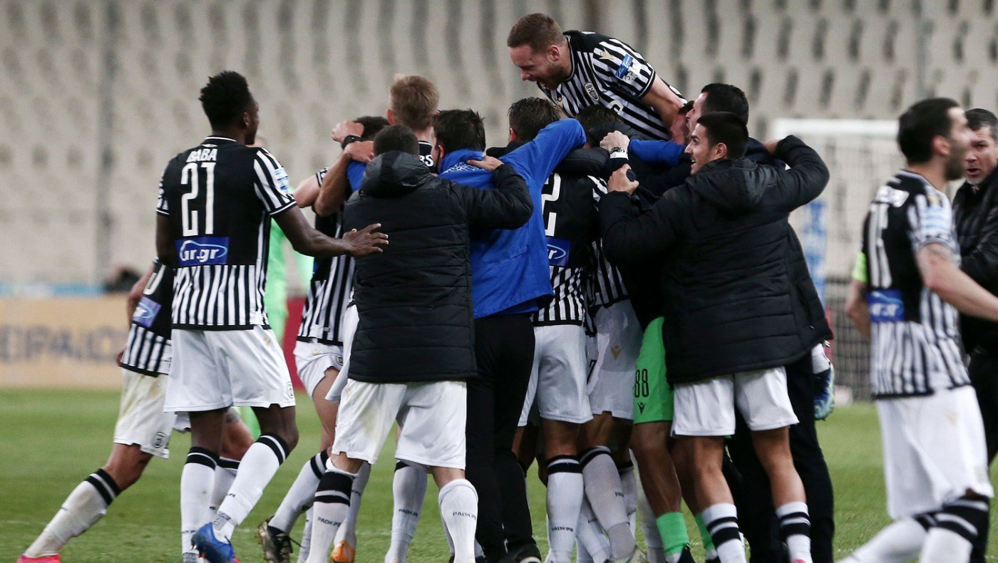 Η έκρηξη του πάγκου του ΠΑΟΚ στο γκολ του Μουργκ