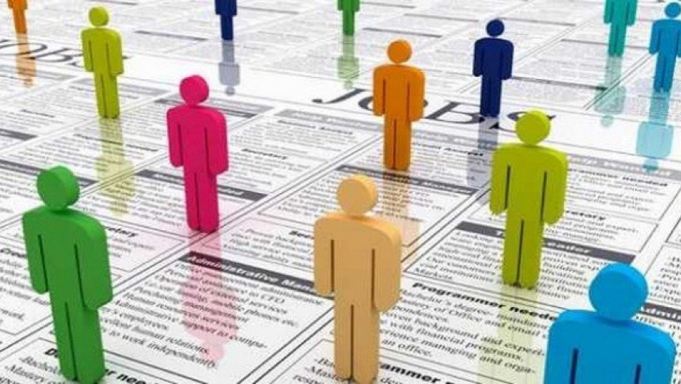 «Πόλεμος» για τα εργασιακά -Καταργείται το 8ωρο, εισάγεται συμφωνημένο 10ωρο!