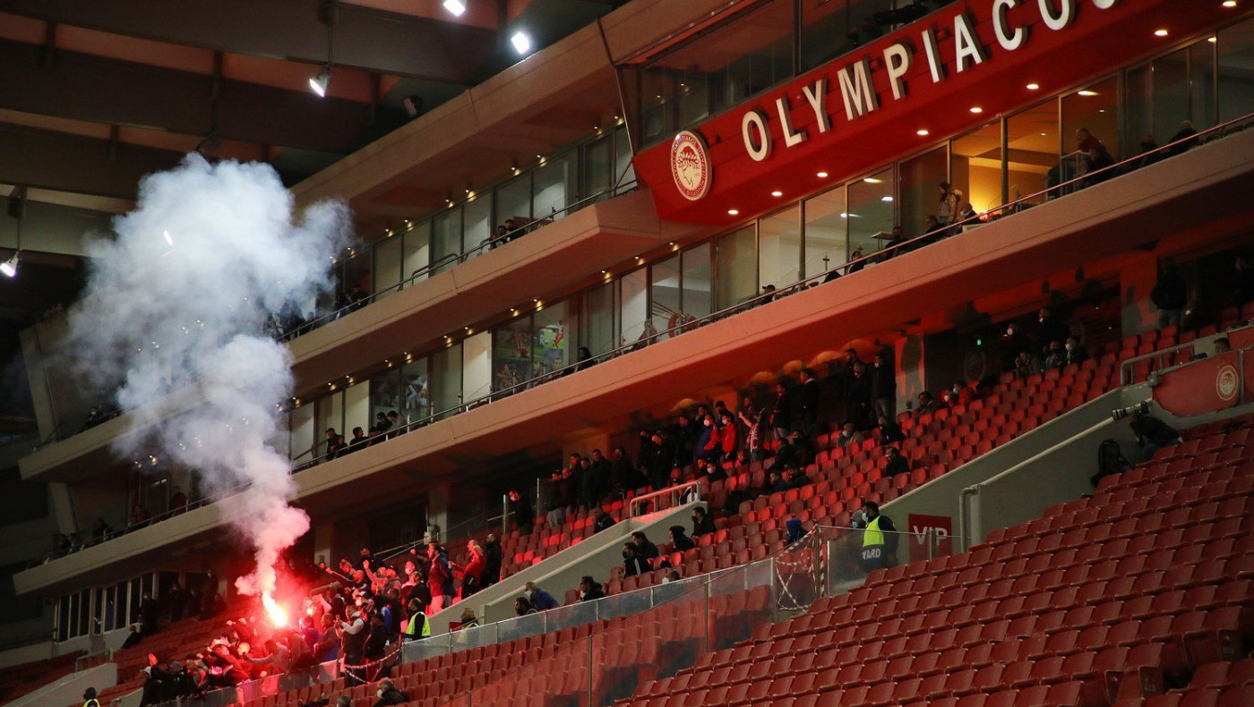 «Σύγκρουση» Ολυμπιακού-κυβέρνησης: «Αναθεωρήστε άμεσα για το 10%»