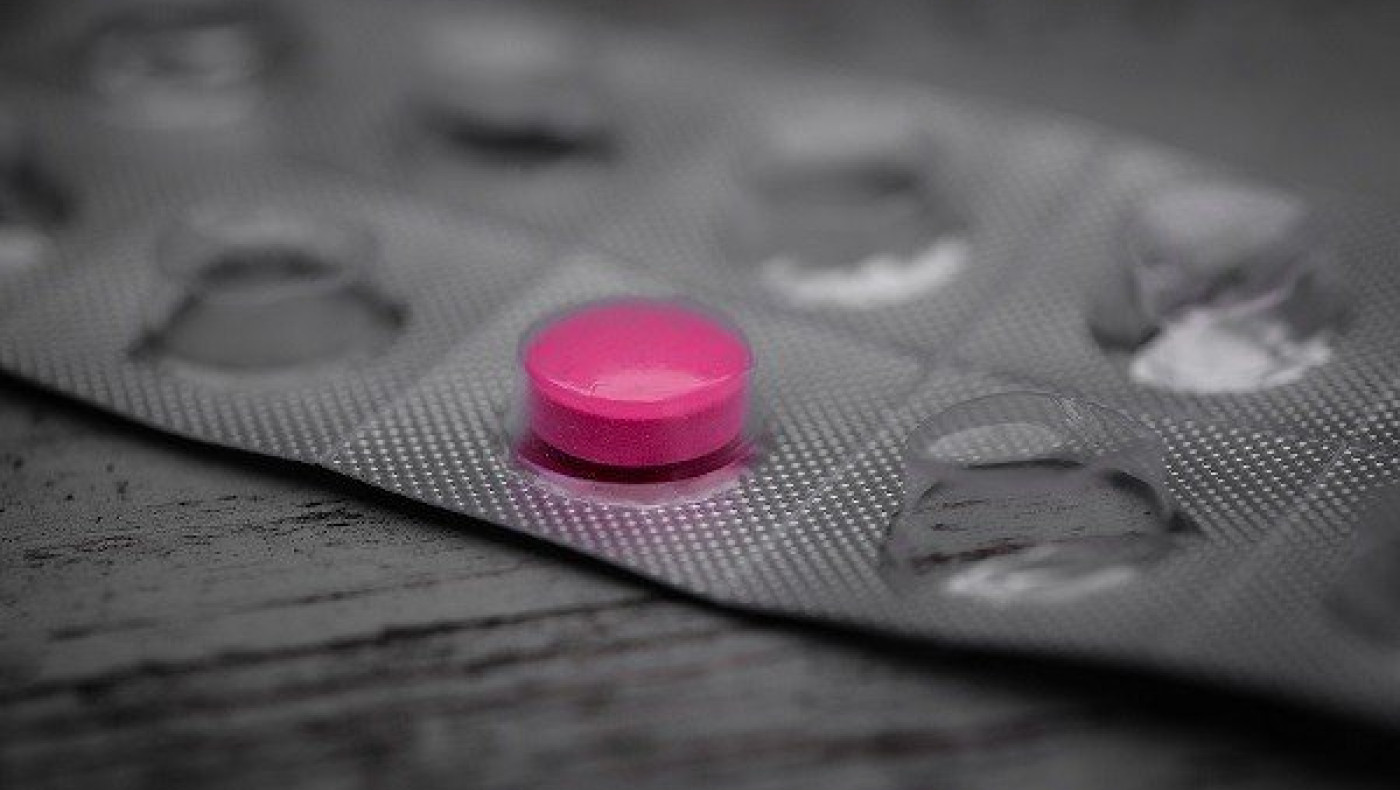 Χάπι από την Pfizer υπόσχεται θεραπεία για τον κορωνοϊό