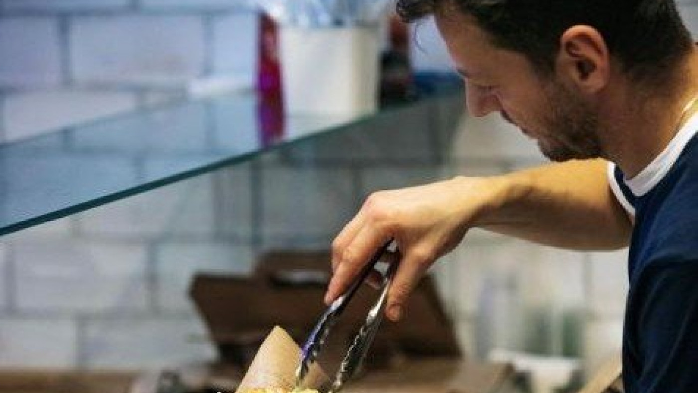 Success Story: Ο Θεσσαλονικιός που έβαλε στο μενού των Νορβηγών τον ελληνικό γύρο