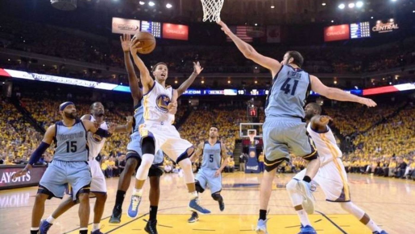 Μπρέικ με σούπερ Κόνλεϊ οι Γκρίζλις (videos)