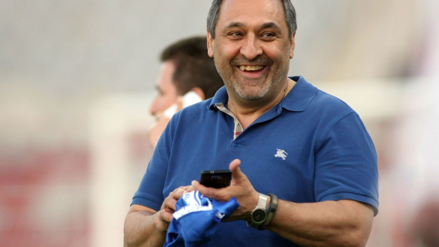 Ποιοι άρχισαν να πλευρίζουν τον Παπαθανασάκη