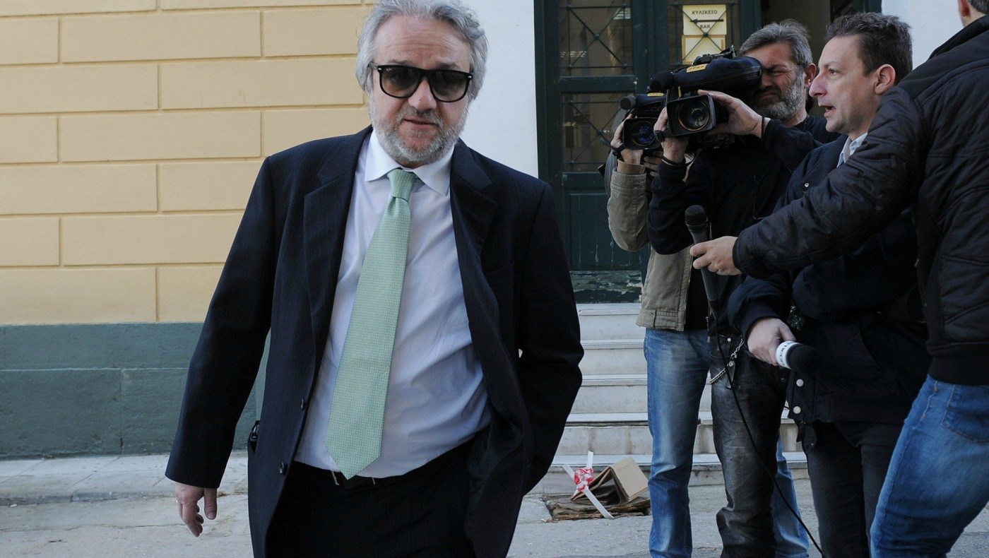 Προθεσμία σε Σταθόπουλο, απολογείται ο Κομπότης