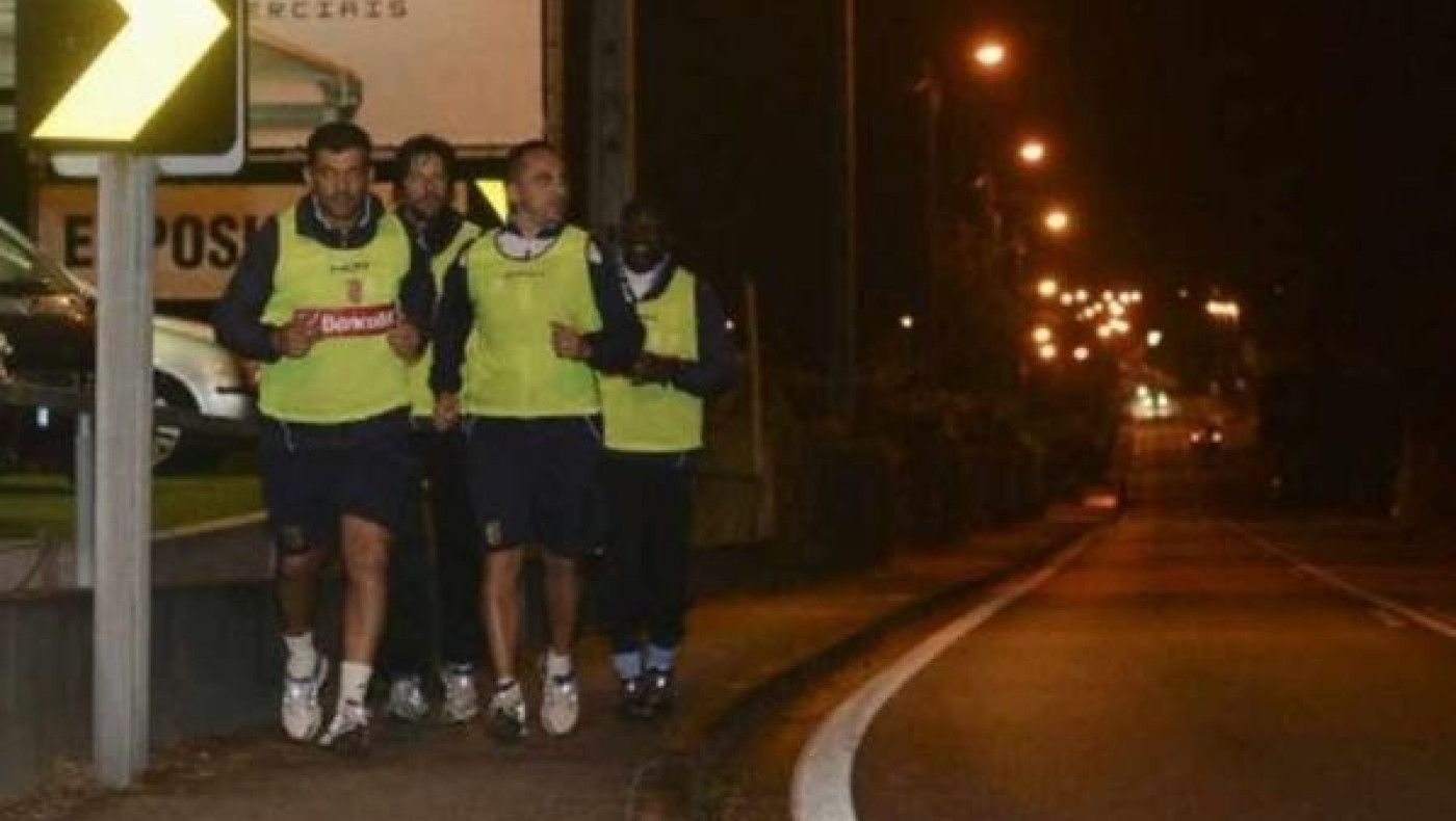 ΤΡΕΛΟΣ ΚΟΝΣΕΪΣΑΟ: Γύρισε με τα... πόδια πίσω γιατί προκρίθηκε στον τελικό!