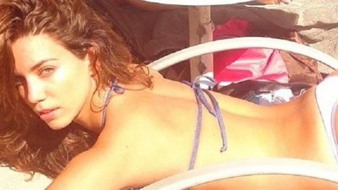 «Καύσωνα» προκάλεσε η Στικούδη με μαγιό (pics)