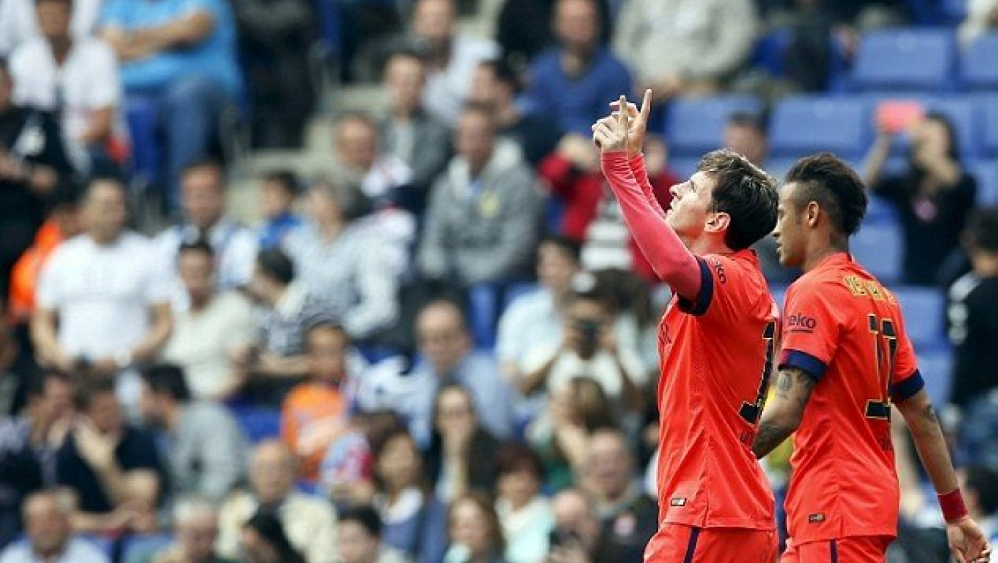 Ο Πανένκα υποκλίνεται στον Μέσι!